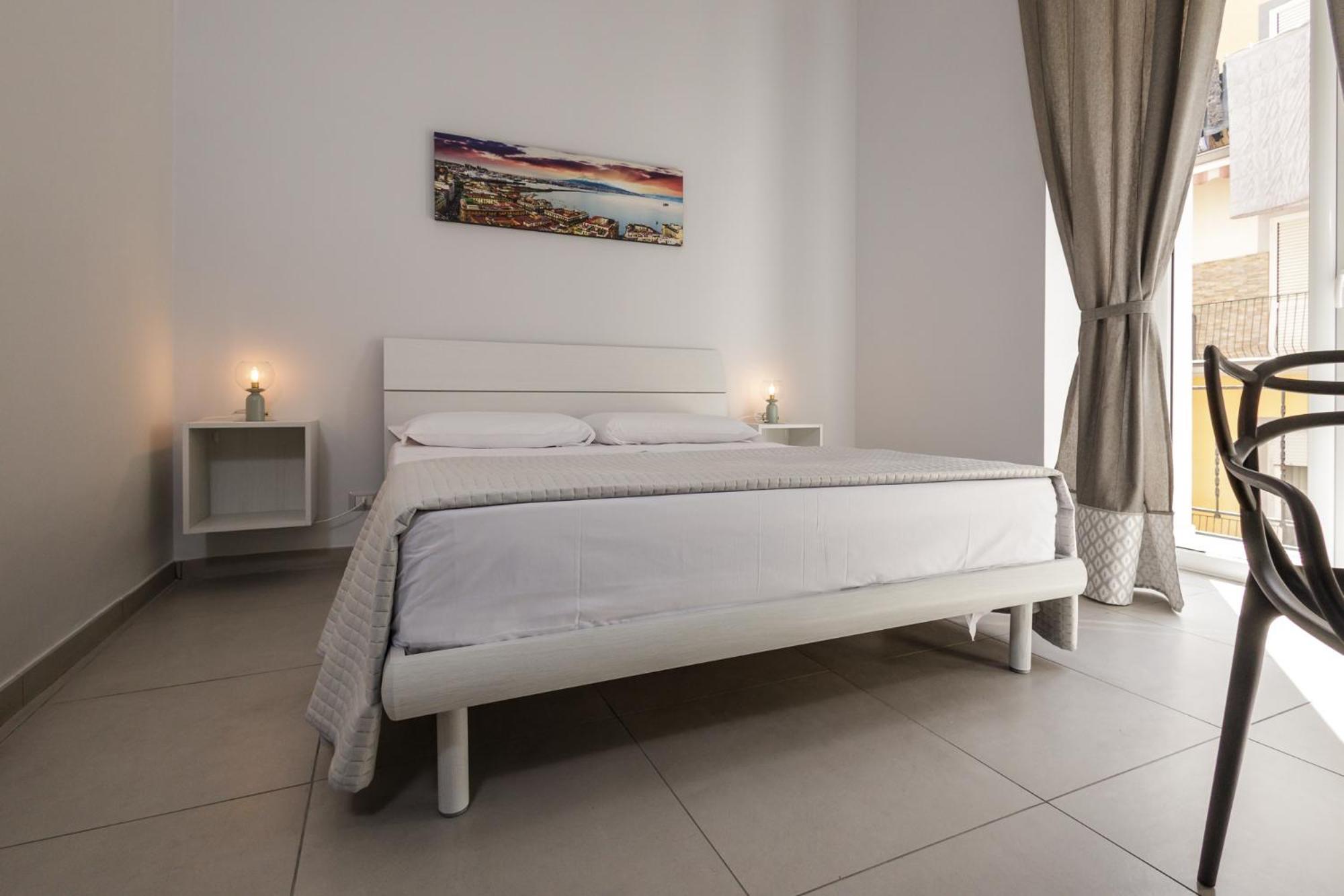 فندق Caroline'S House نابولي المظهر الخارجي الصورة